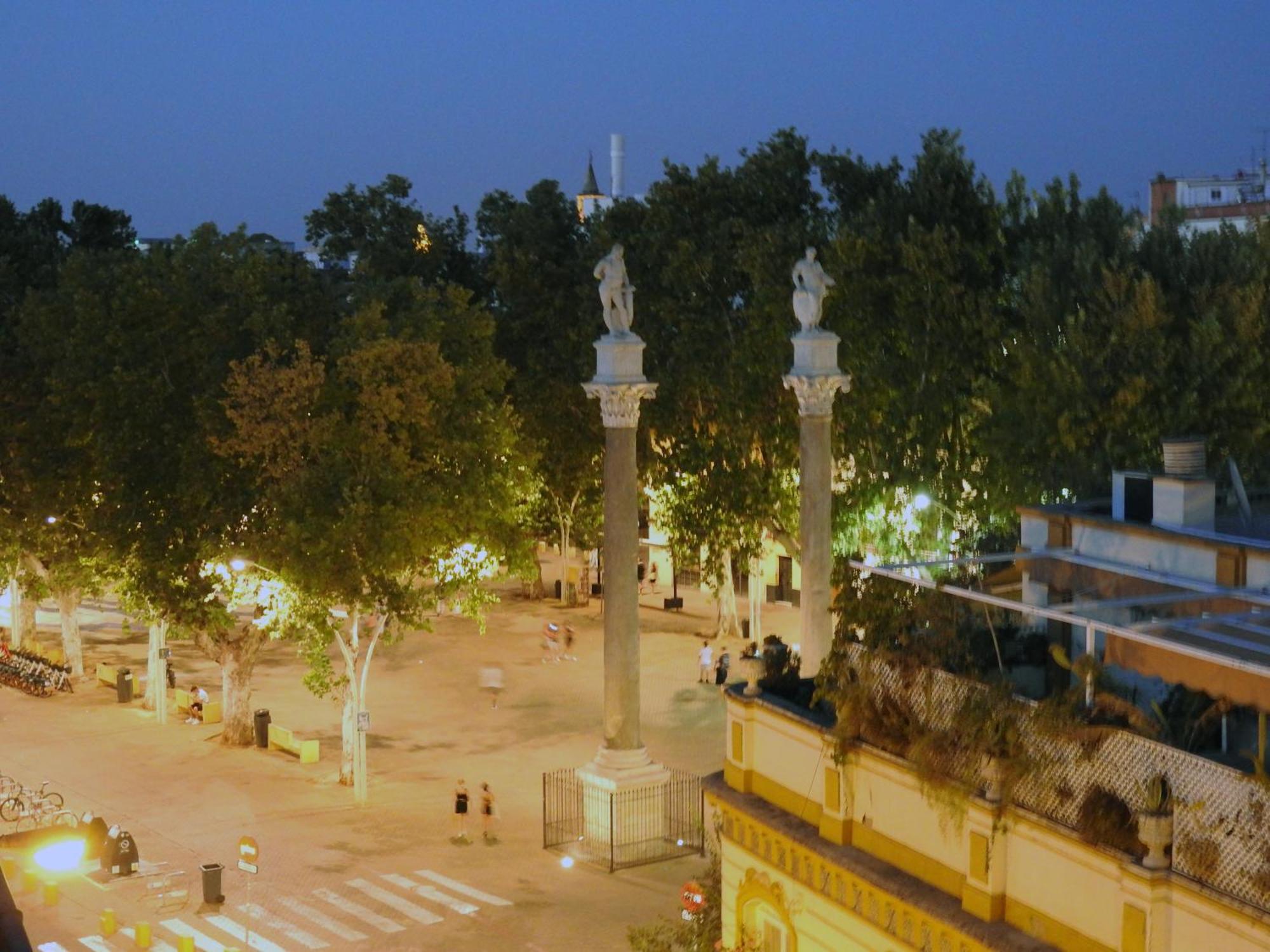 Apartamento En Sevilla Centro Con Vistas A La Plaza Alameda De Hercules - Hasta 7 Personas Eksteriør bilde